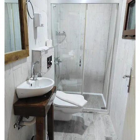 Отель Remsey Hotel Кешме